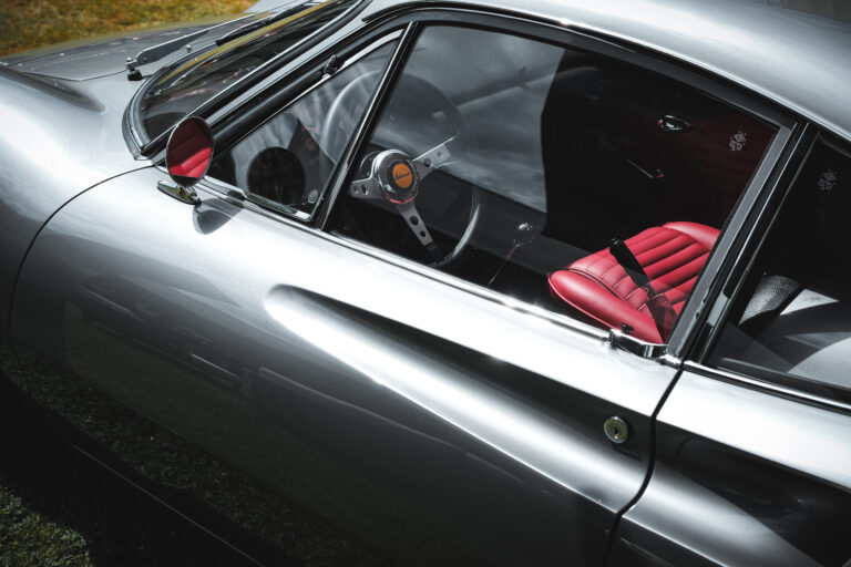 Ferrari Dine red leather interior, silver metallic body